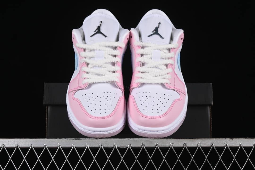 Ladies Pink AirJRDN Sneakers