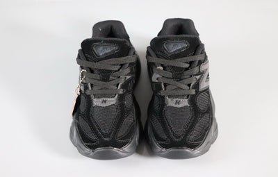 Kids Nu Balance Triple Black